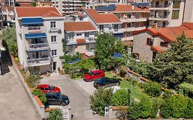 Marinero Apartments